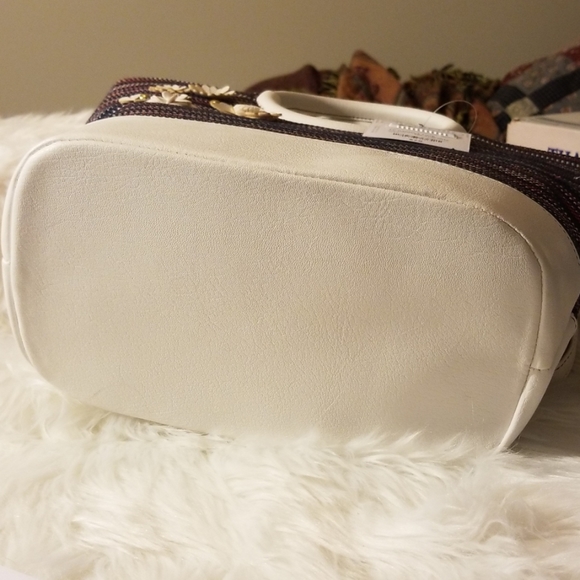 🇺🇲LIZ CLAIBORNE Harriet Tote - Picture 4 of 7